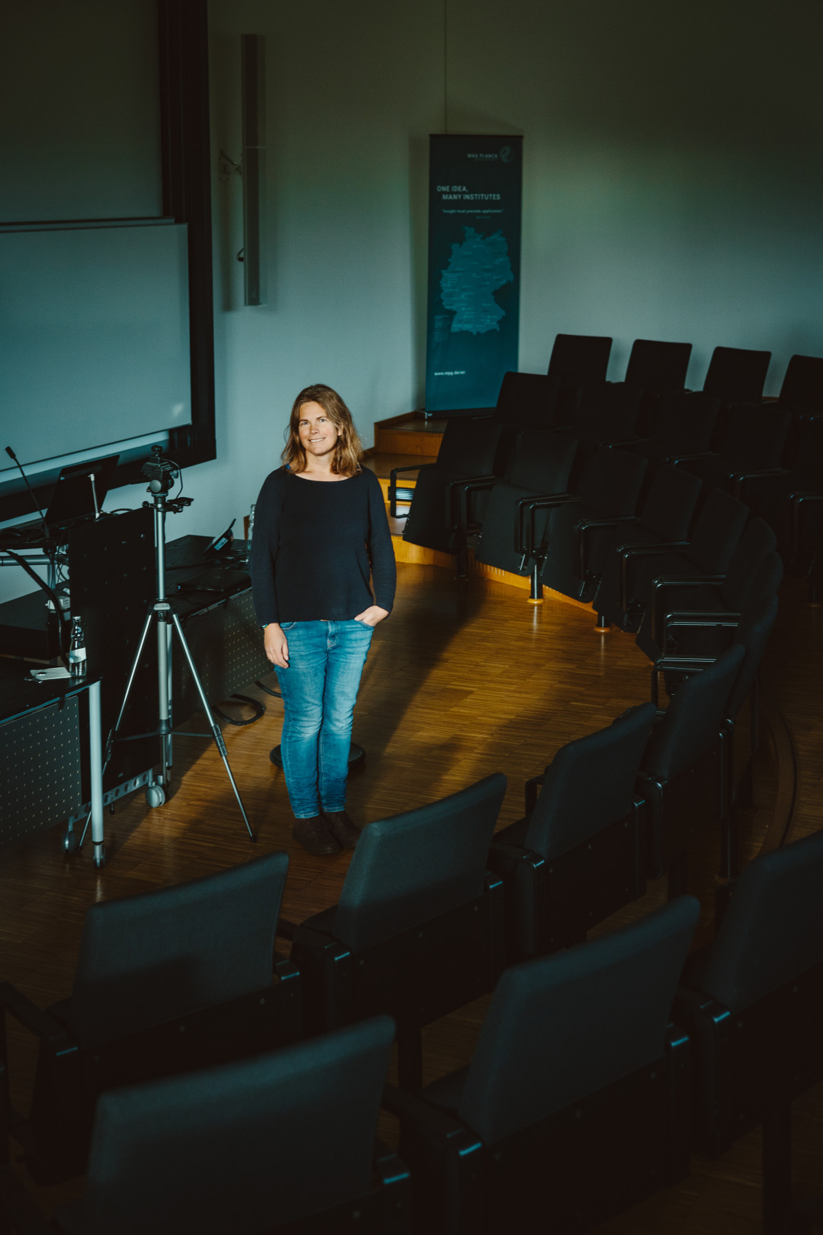 Bild 7: Alyson van Raalte