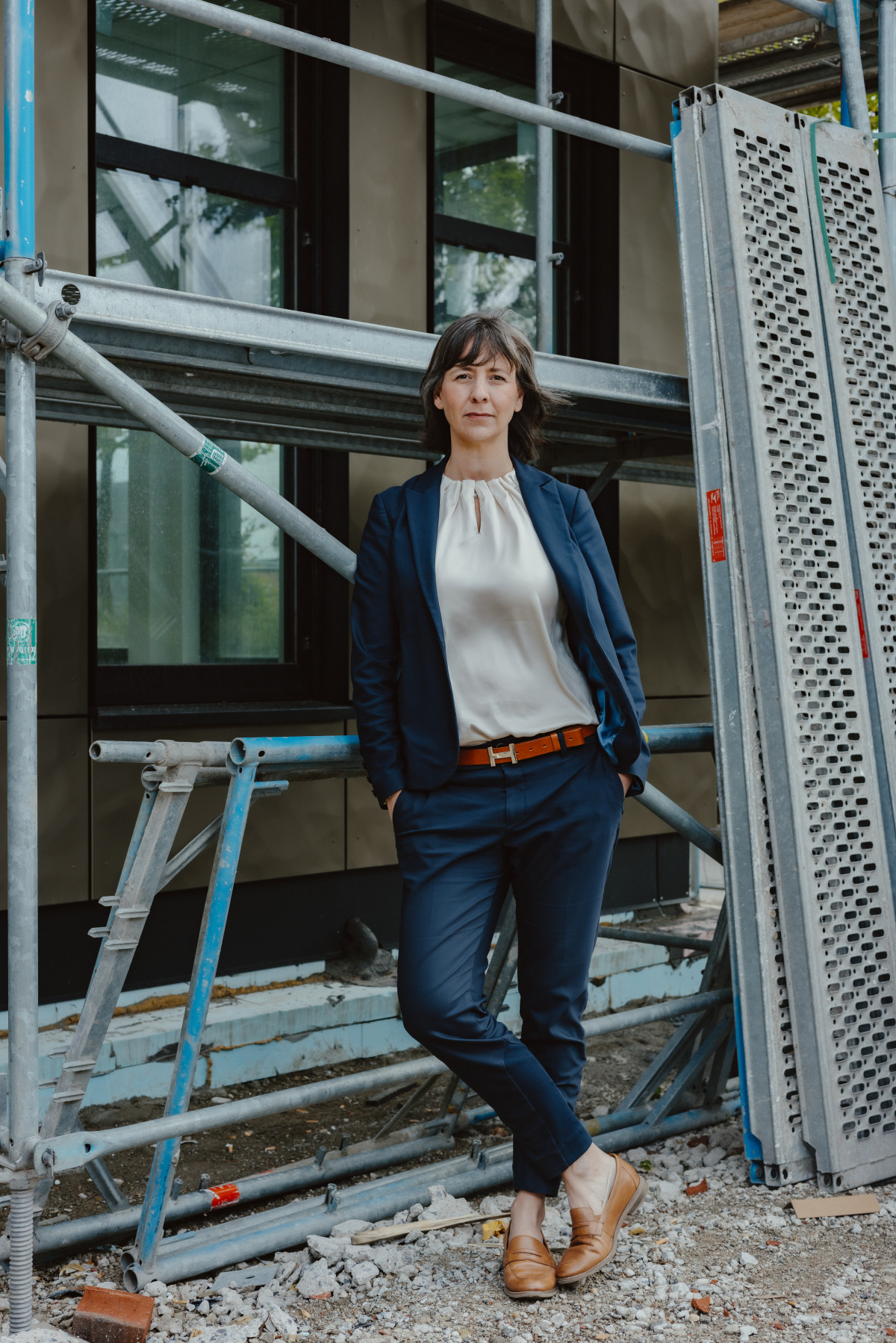 Image 4: Anjali Willing