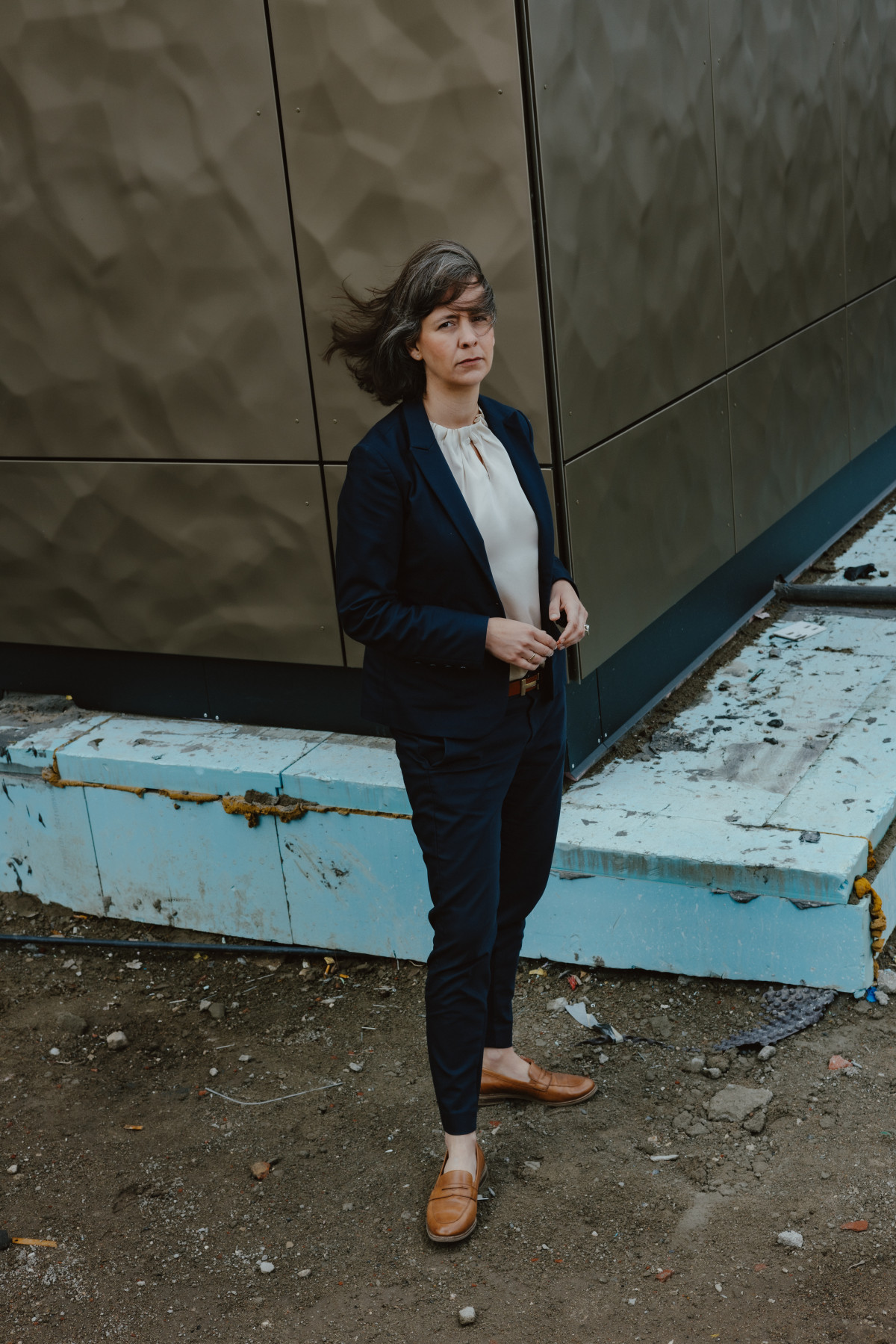 Image 5: Anjali Willing