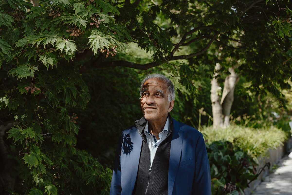 Image 4: Mojib Latif