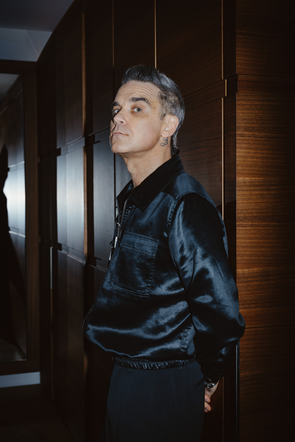 Image 4: Robbie Williams