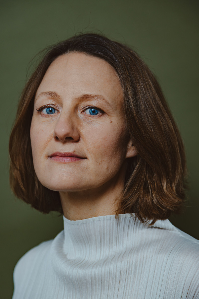 THE STUDIO WALK IN DAYS