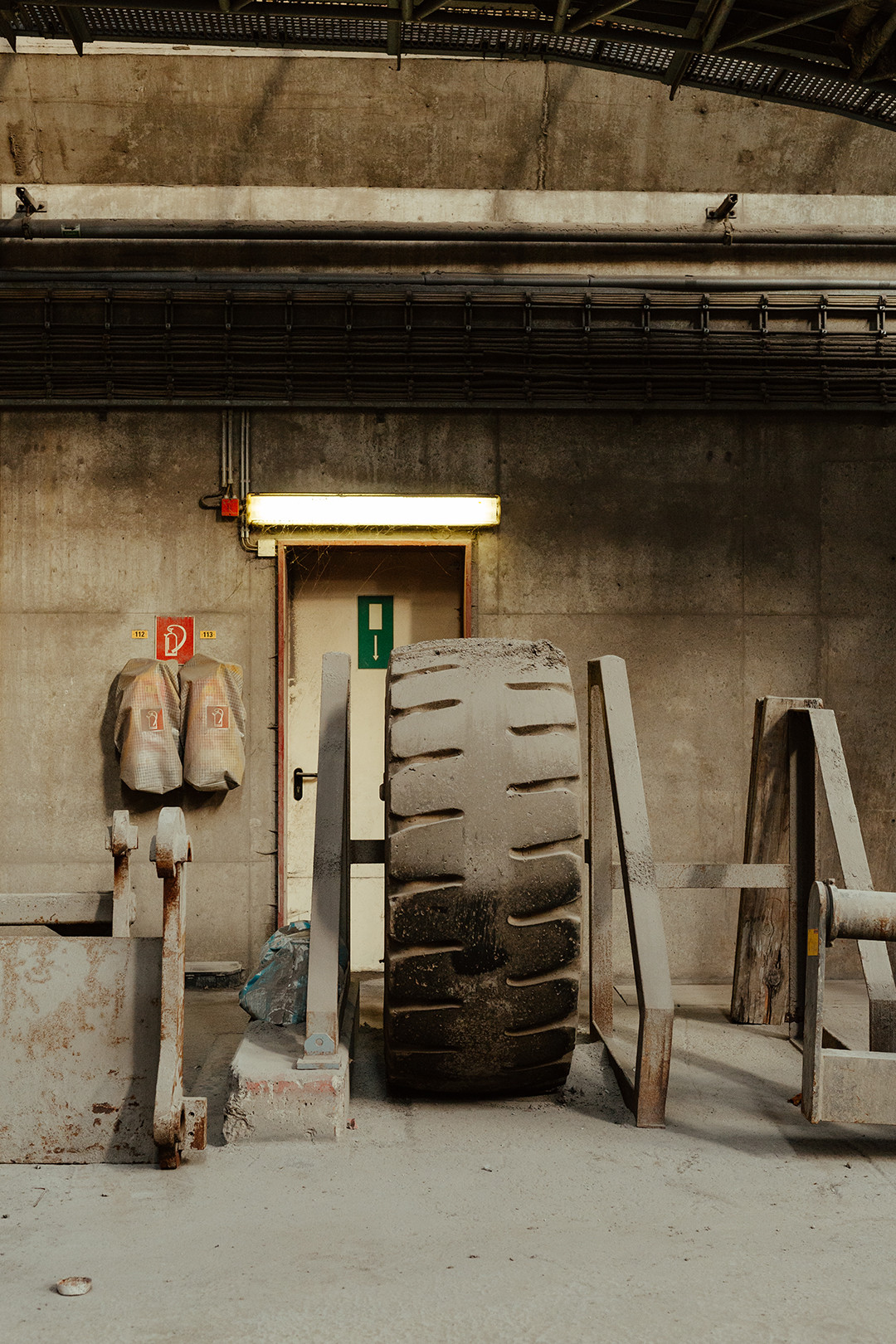 Bild 13: where does it all go?